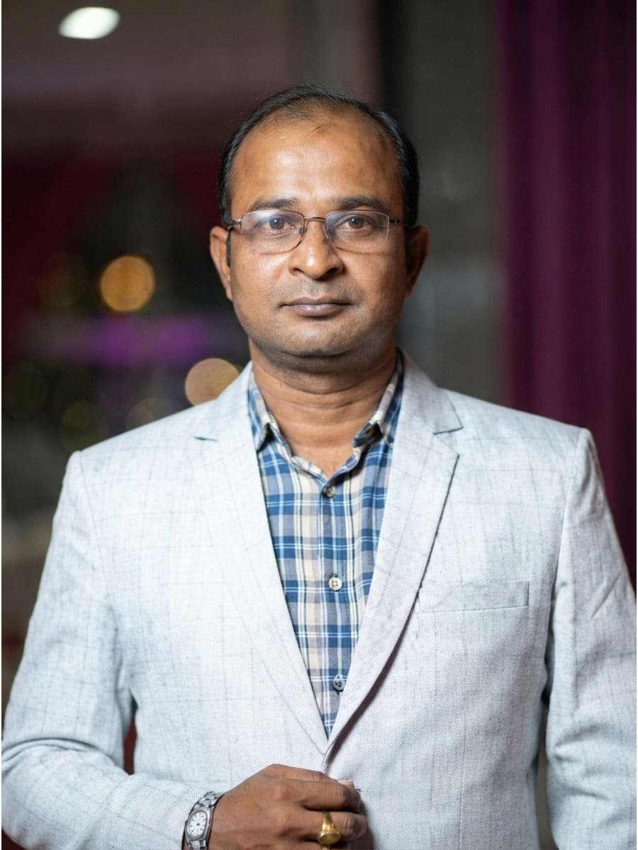 Mr. Rajneesh Kumar